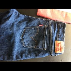Levi’s 505 Straight Leg -Size 8